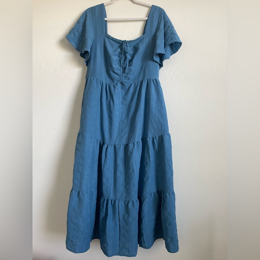 GUC BloomChic Dress with square neck